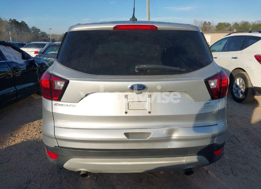Photo 16 of 2019 Ford Escape SE (VIN 1FMCU0GD7KUB45277)