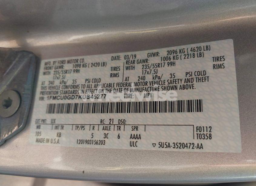 Photo 9 of 2019 Ford Escape SE (VIN 1FMCU0GD7KUB45277)