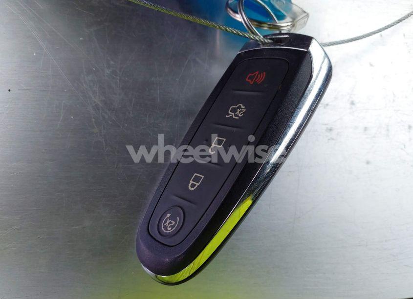 Photo 11 of 2019 Ford Escape SE (VIN 1FMCU0GD7KUB51838)