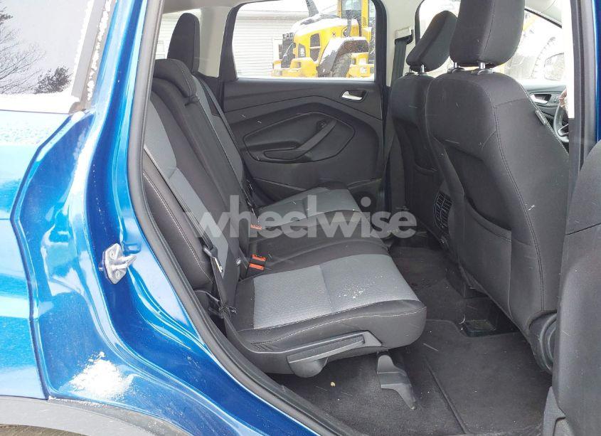 Photo 8 of 2019 Ford Escape SE (VIN 1FMCU0GD7KUB51838)