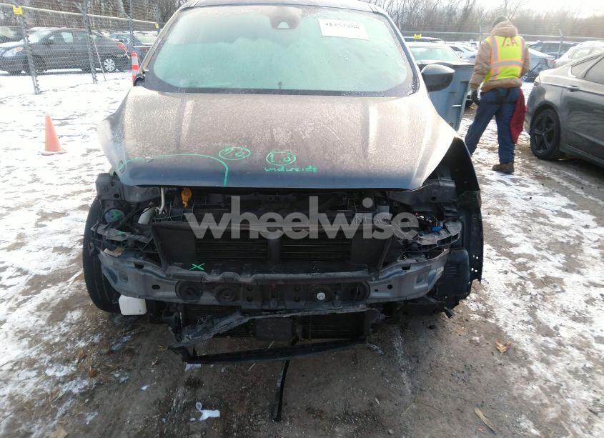 Photo 12 of 2019 Ford Escape SE (VIN 1FMCU0GD7KUC35531)