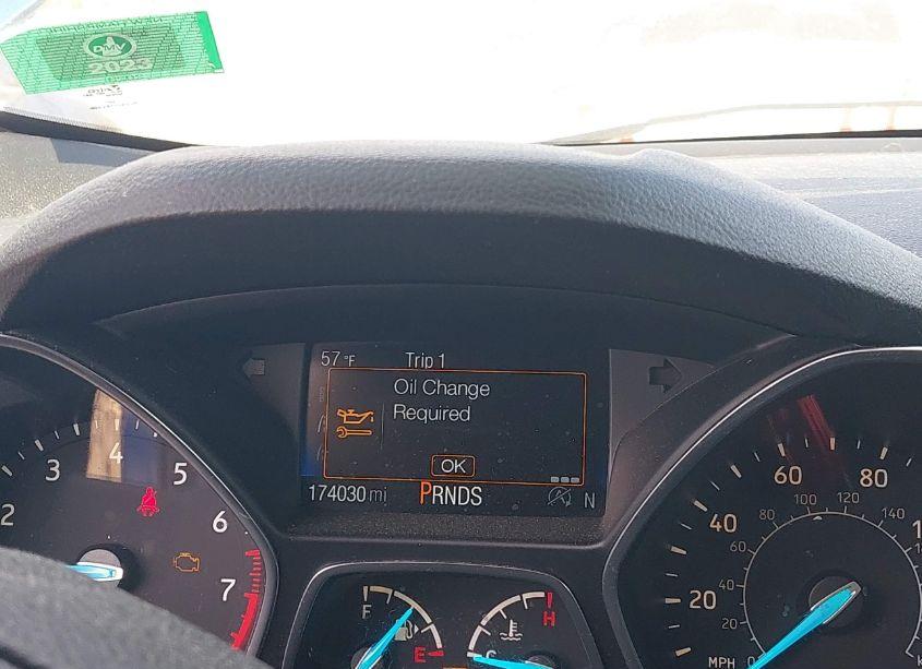 Photo 15 of 2019 Ford Escape SE (VIN 1FMCU0GD7KUC37019)