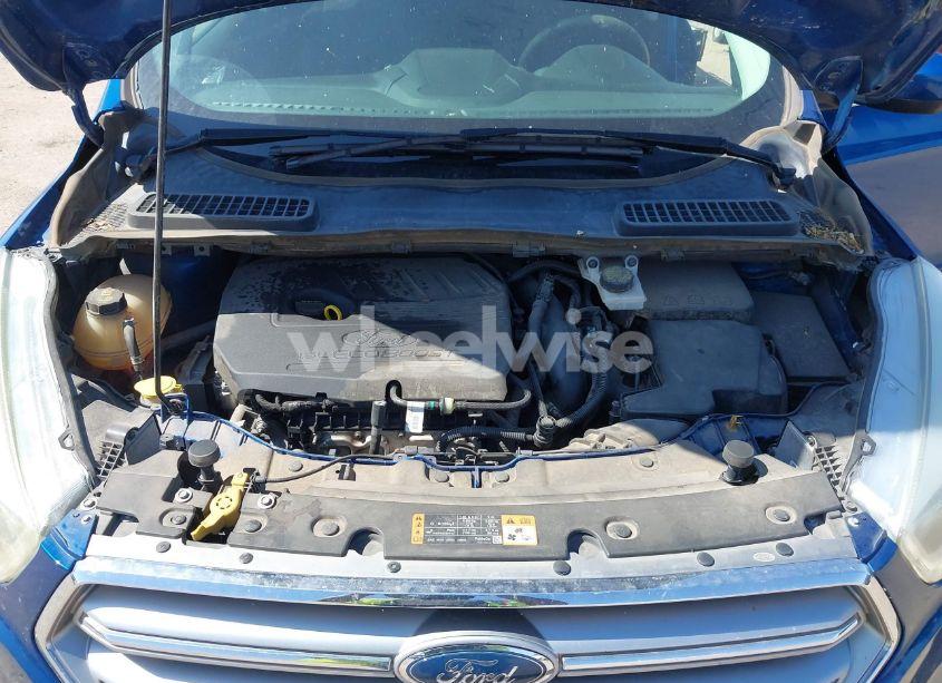 Photo 10 of 2017 Ford Escape SE (VIN 1FMCU0GD8HUA15128)