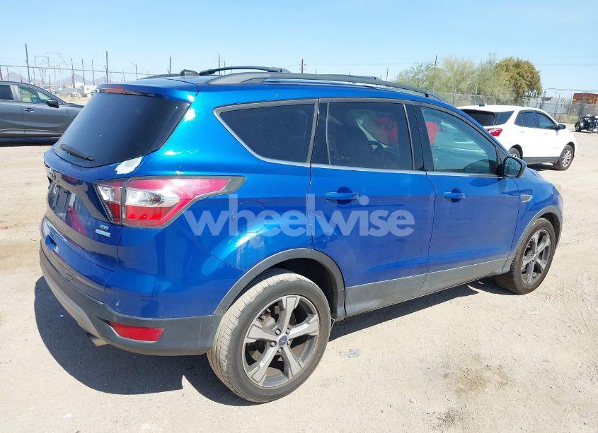 Photo 4 of 2017 Ford Escape SE (VIN 1FMCU0GD8HUA15128)