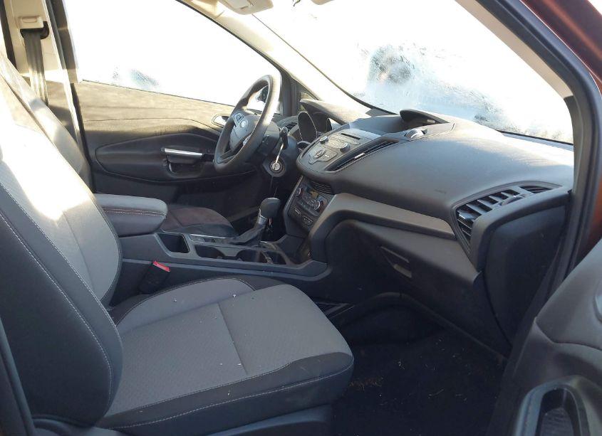 Photo 5 of 2017 Ford Escape SE (VIN 1FMCU0GD8HUA53832)