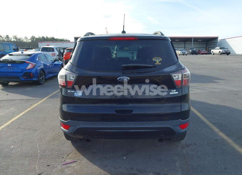 Photo 17 of 2017 Ford Escape SE (VIN 1FMCU0GD8HUA57458)