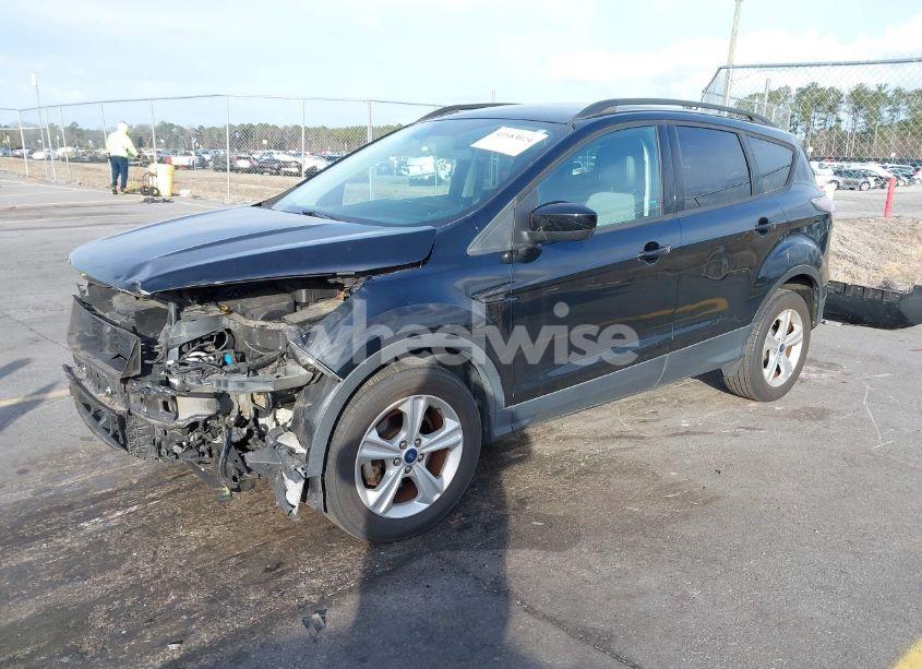 Photo 2 of 2017 Ford Escape SE (VIN 1FMCU0GD8HUA57458)