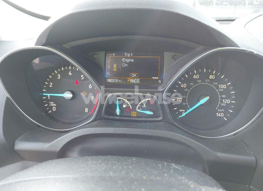 Photo 7 of 2017 Ford Escape SE (VIN 1FMCU0GD8HUA57458)