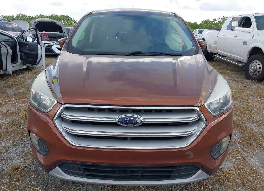 Photo 6 of 2017 Ford Escape SE (VIN 1FMCU0GD8HUB19733)