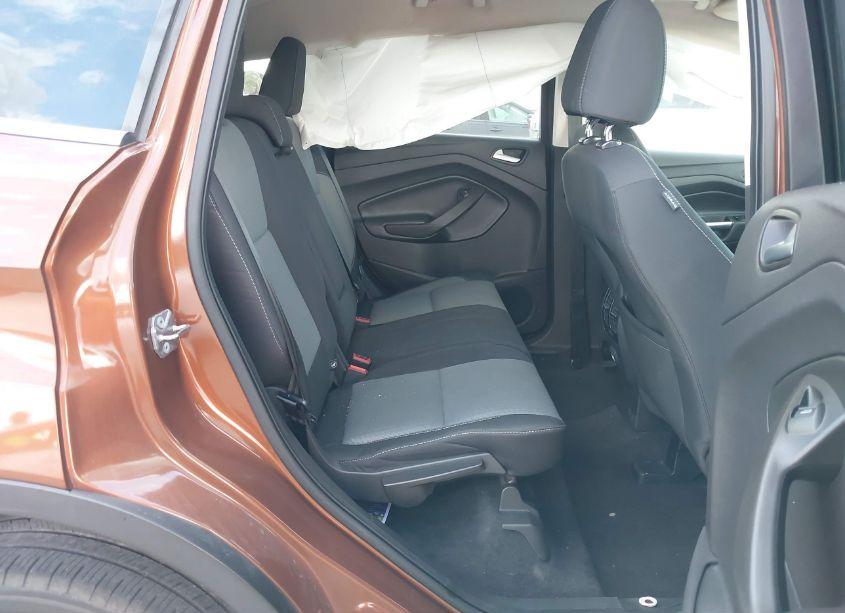 Photo 8 of 2017 Ford Escape SE (VIN 1FMCU0GD8HUB19733)