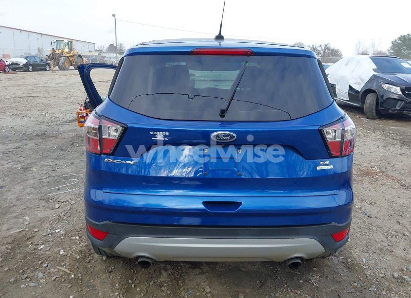 Photo 17 of 2017 Ford Escape SE (VIN 1FMCU0GD8HUB64784)