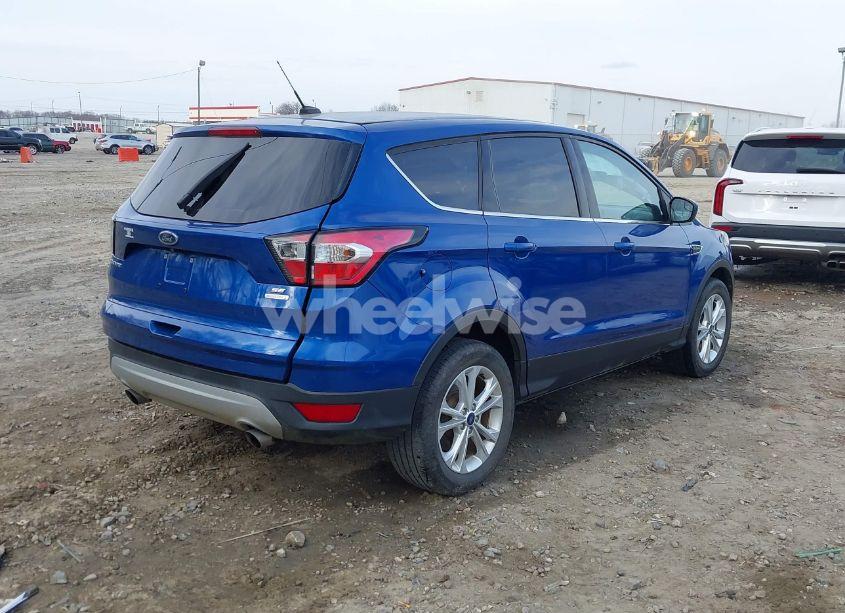 Photo 4 of 2017 Ford Escape SE (VIN 1FMCU0GD8HUB64784)