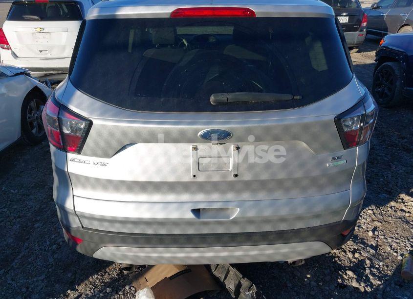 Photo 17 of 2017 Ford Escape SE (VIN 1FMCU0GD8HUB86056)