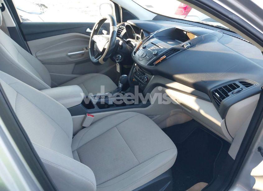 Photo 5 of 2017 Ford Escape SE (VIN 1FMCU0GD8HUB86056)