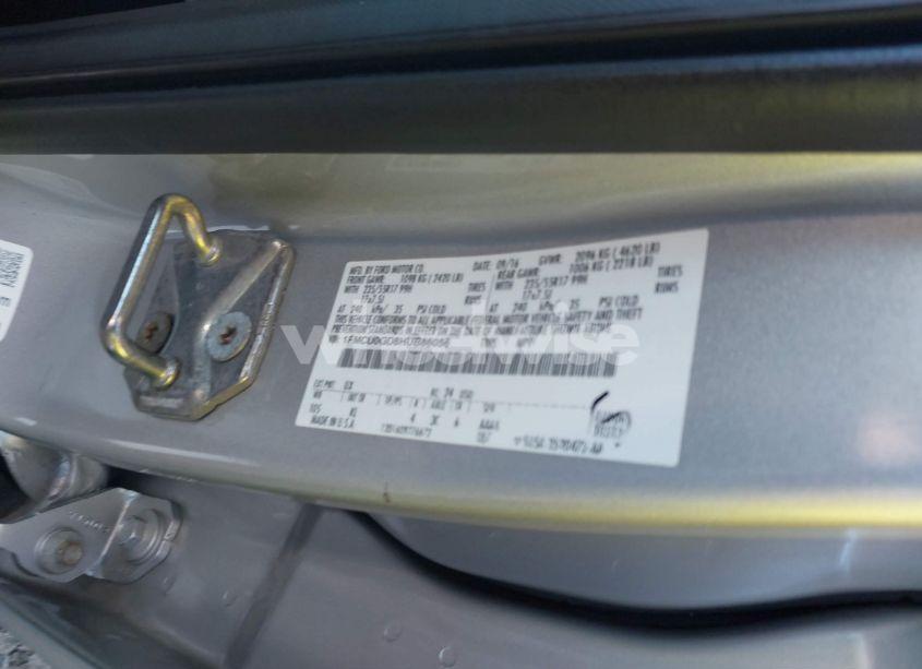 Photo 9 of 2017 Ford Escape SE (VIN 1FMCU0GD8HUB86056)