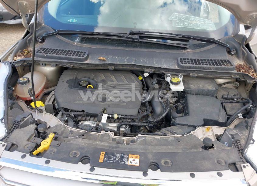 Photo 10 of 2017 Ford Escape SE (VIN 1FMCU0GD8HUC08136)