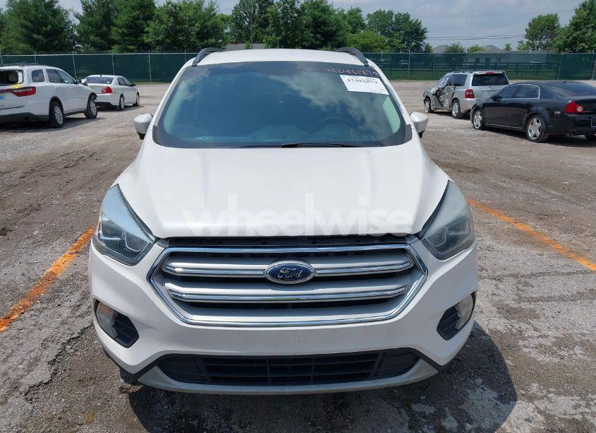 Photo 6 of 2017 Ford Escape SE (VIN 1FMCU0GD8HUC09092)