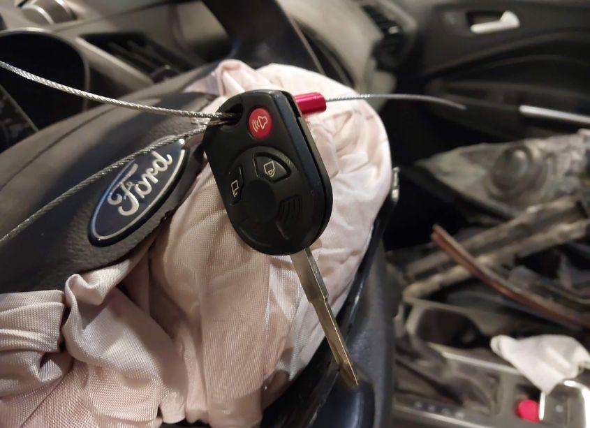 Photo 11 of 2017 Ford Escape SE (VIN 1FMCU0GD8HUC12171)