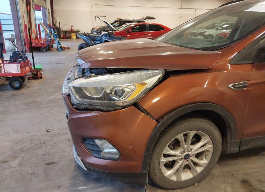 Photo 6 of 2017 Ford Escape SE (VIN 1FMCU0GD8HUC12171)
