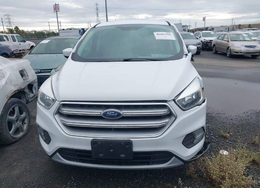 Photo 13 of 2017 Ford Escape SE (VIN 1FMCU0GD8HUC12431)
