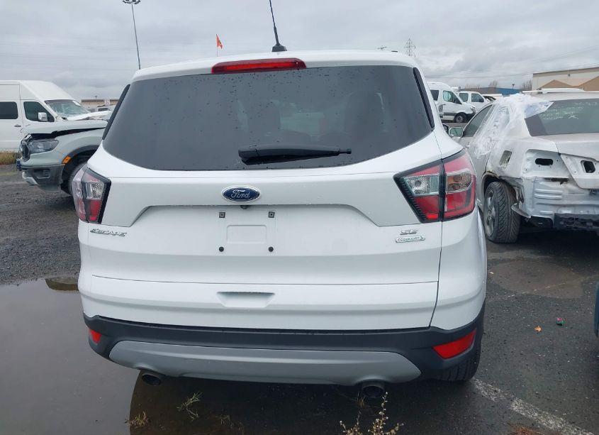 Photo 17 of 2017 Ford Escape SE (VIN 1FMCU0GD8HUC12431)