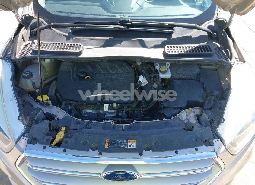 Photo 10 of 2017 Ford Escape SE (VIN 1FMCU0GD8HUC47745)