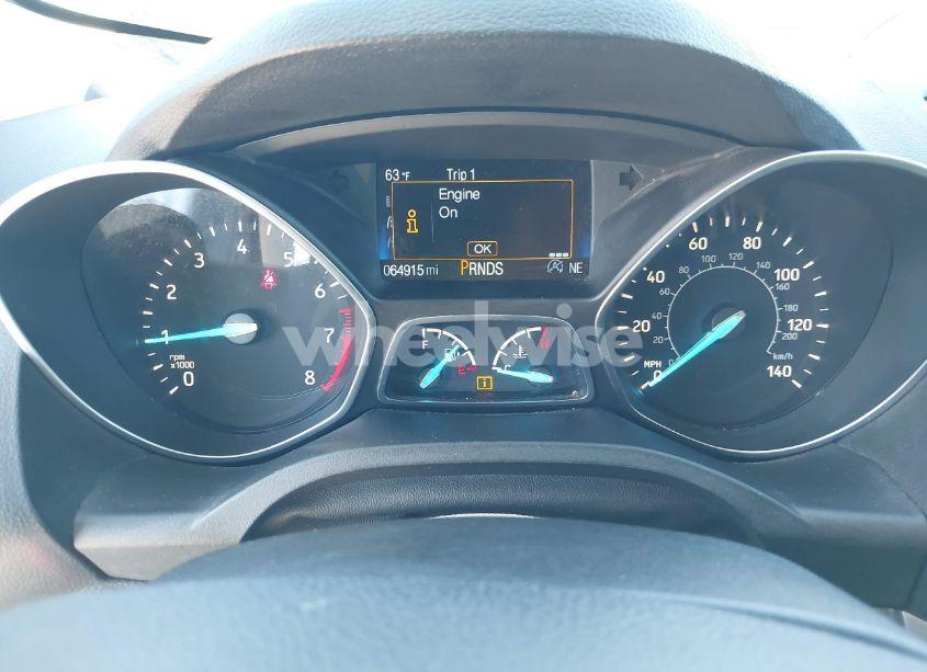 Photo 7 of 2017 Ford Escape SE (VIN 1FMCU0GD8HUC47745)