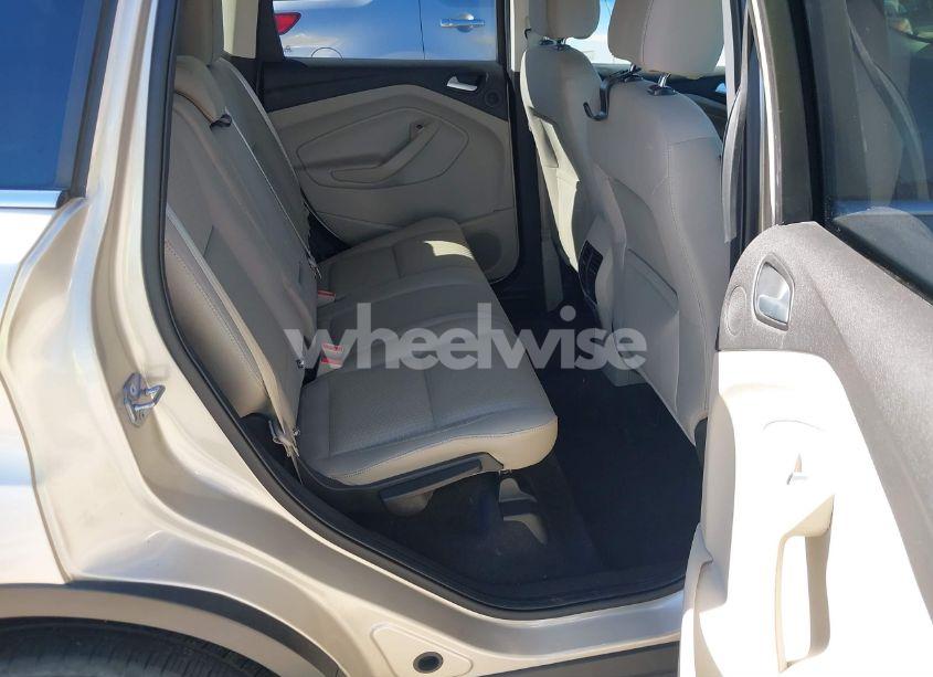 Photo 8 of 2017 Ford Escape SE (VIN 1FMCU0GD8HUC47745)