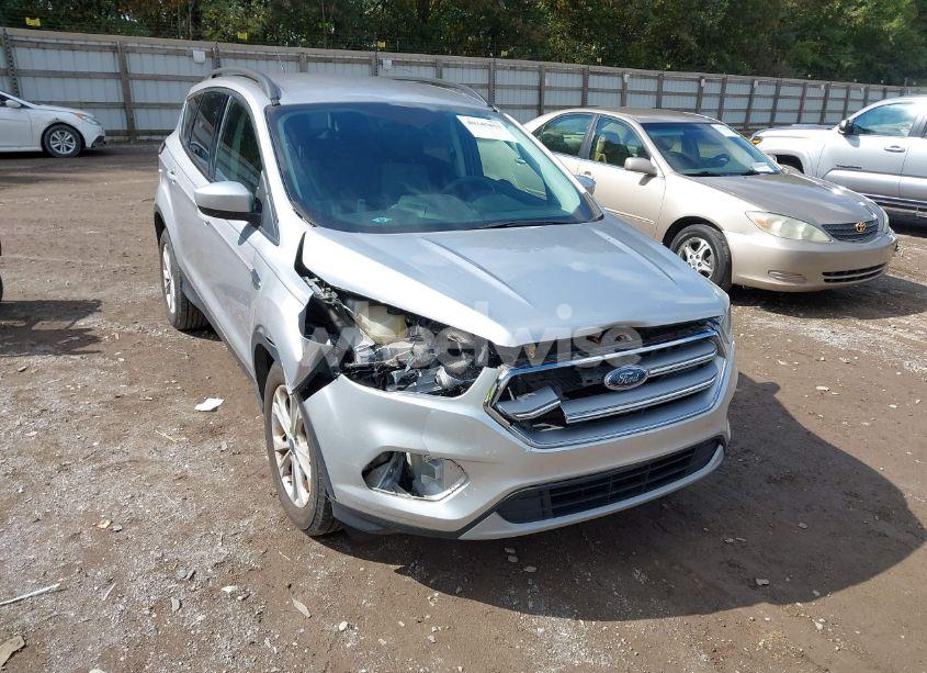 Photo 6 of 2017 Ford Escape SE (VIN 1FMCU0GD8HUC64271)