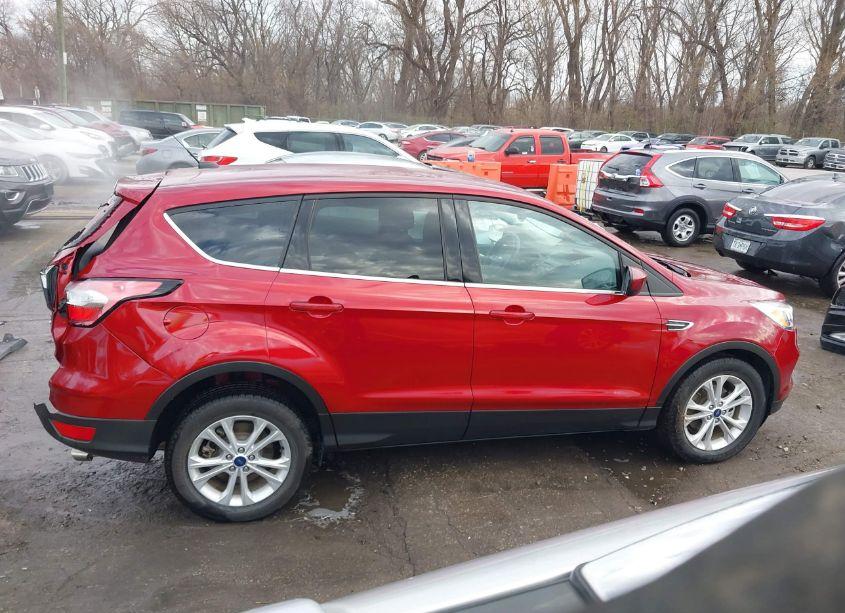 Photo 13 of 2017 Ford Escape SE (VIN 1FMCU0GD8HUD11105)