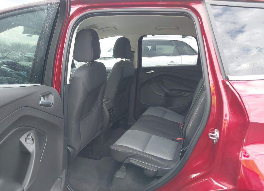 Photo 8 of 2017 Ford Escape SE (VIN 1FMCU0GD8HUD11105)