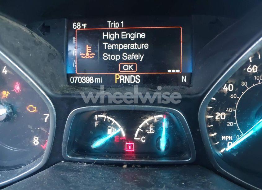 Photo 15 of 2017 Ford Escape SE (VIN 1FMCU0GD8HUD54133)