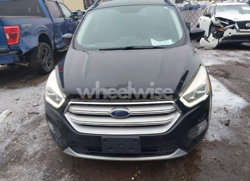Photo 12 of 2017 Ford Escape SE (VIN 1FMCU0GD8HUE27467)