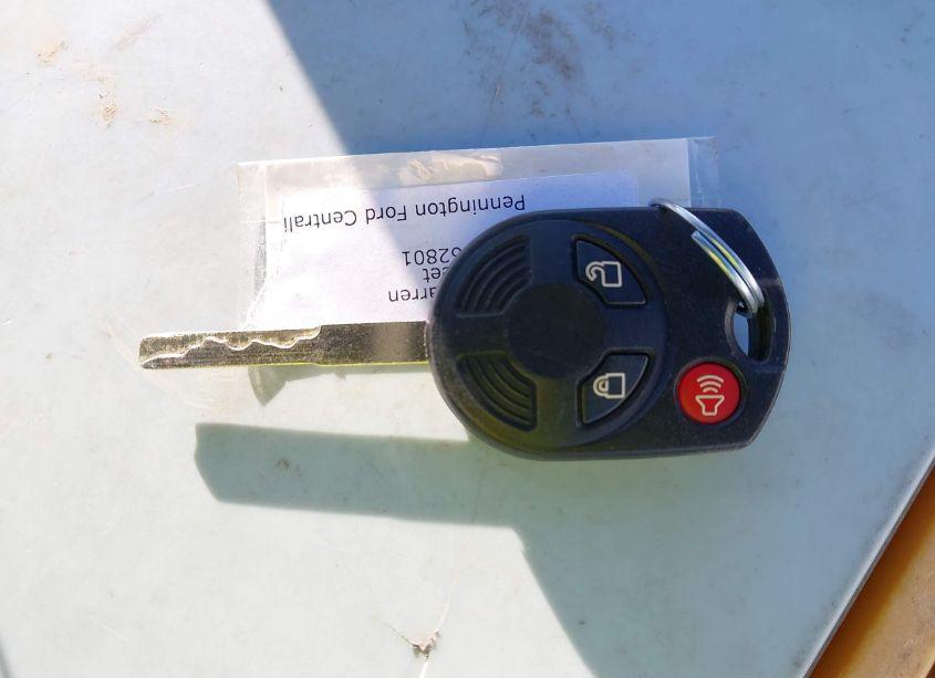 Photo 11 of 2017 Ford Escape SE (VIN 1FMCU0GD8HUE66897)