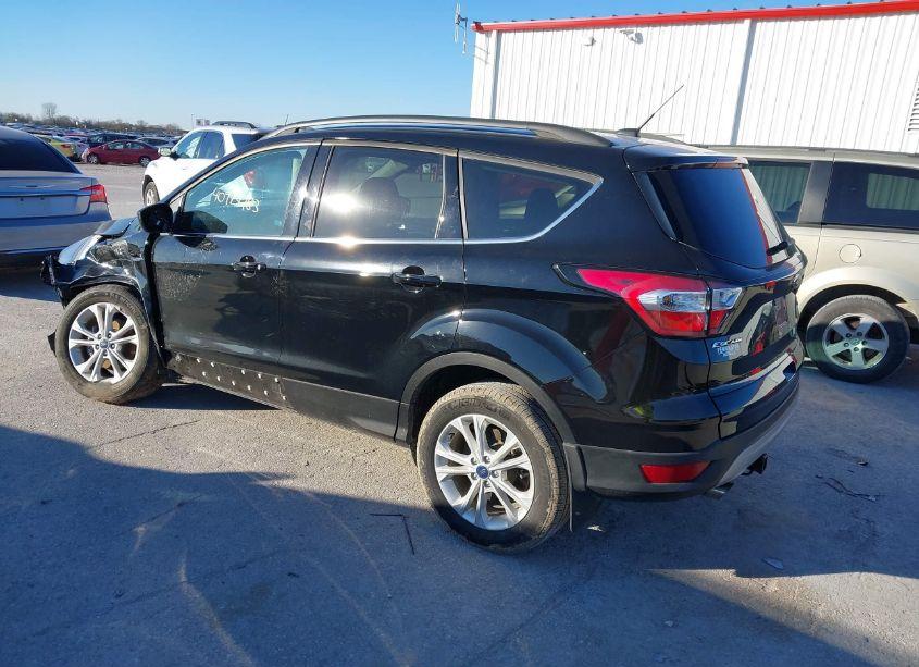 Photo 3 of 2017 Ford Escape SE (VIN 1FMCU0GD8HUE66897)