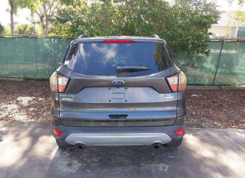 Photo 16 of 2018 Ford Escape SE (VIN 1FMCU0GD8JUA65680)