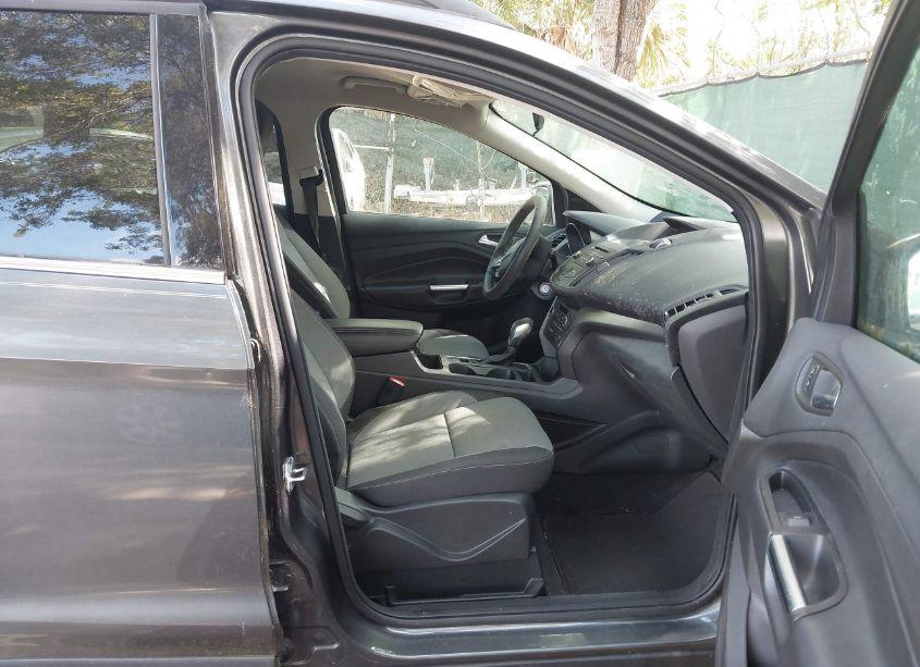 Photo 5 of 2018 Ford Escape SE (VIN 1FMCU0GD8JUA65680)