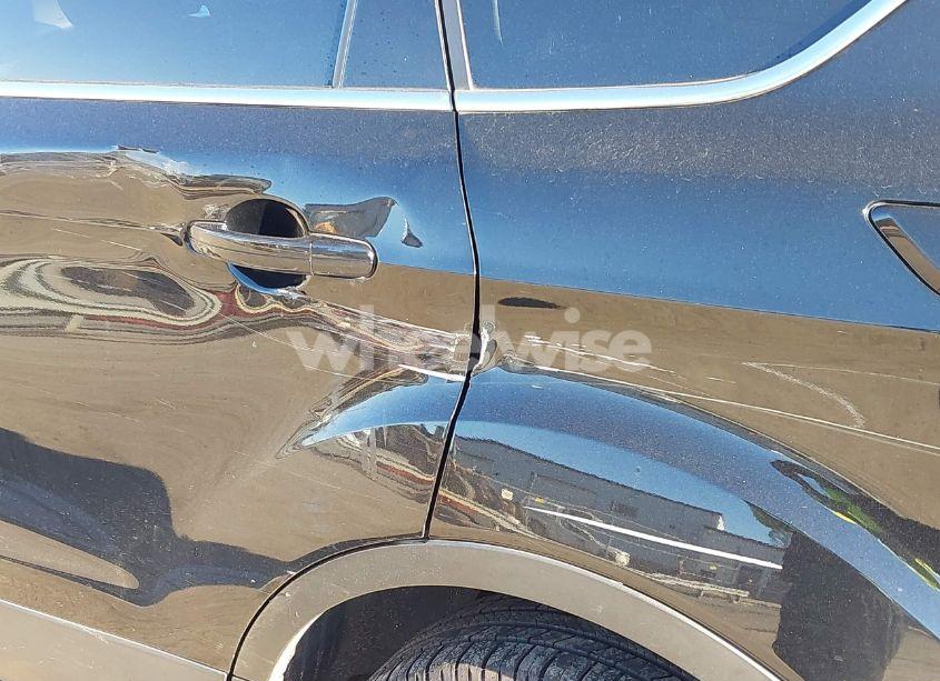 Photo 6 of 2018 Ford Escape SE (VIN 1FMCU0GD8JUA89123)