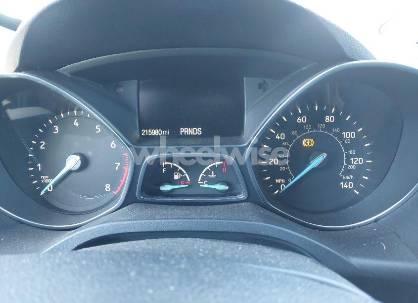 Photo 7 of 2018 Ford Escape SE (VIN 1FMCU0GD8JUA89123)