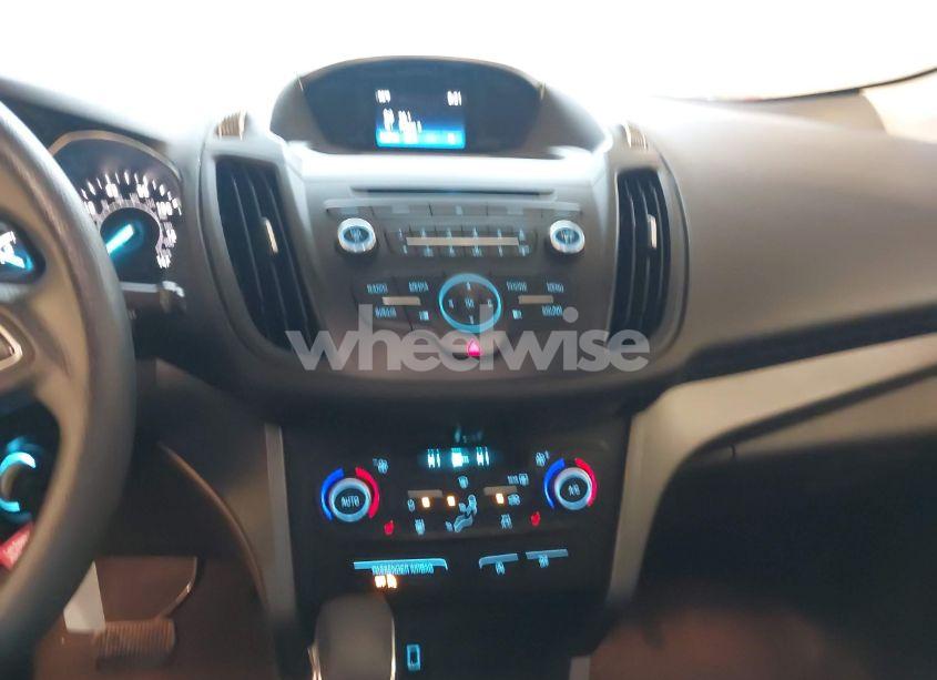Photo 21 of 2018 Ford Escape SE (VIN 1FMCU0GD8JUB96687)