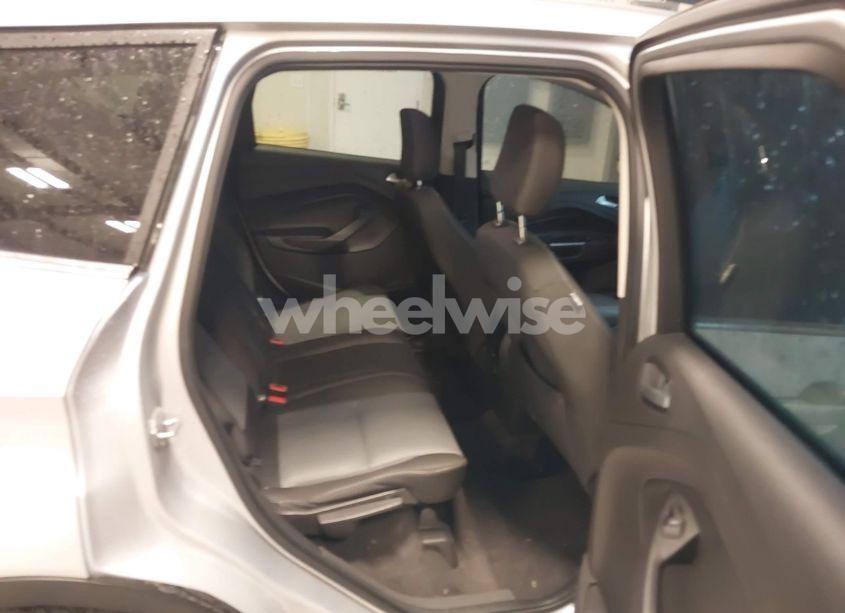 Photo 8 of 2018 Ford Escape SE (VIN 1FMCU0GD8JUB96687)