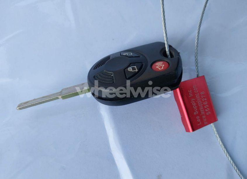 Photo 11 of 2018 Ford Escape SE (VIN 1FMCU0GD8JUC09647)