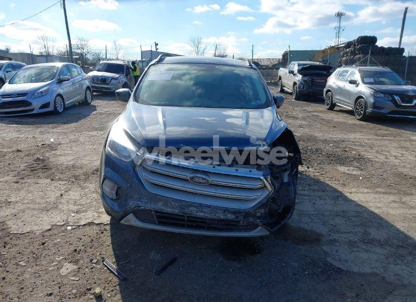 Photo 13 of 2018 Ford Escape SE (VIN 1FMCU0GD8JUC17179)