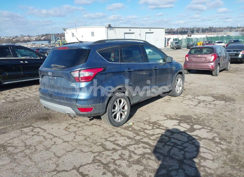 Photo 4 of 2018 Ford Escape SE (VIN 1FMCU0GD8JUC17179)