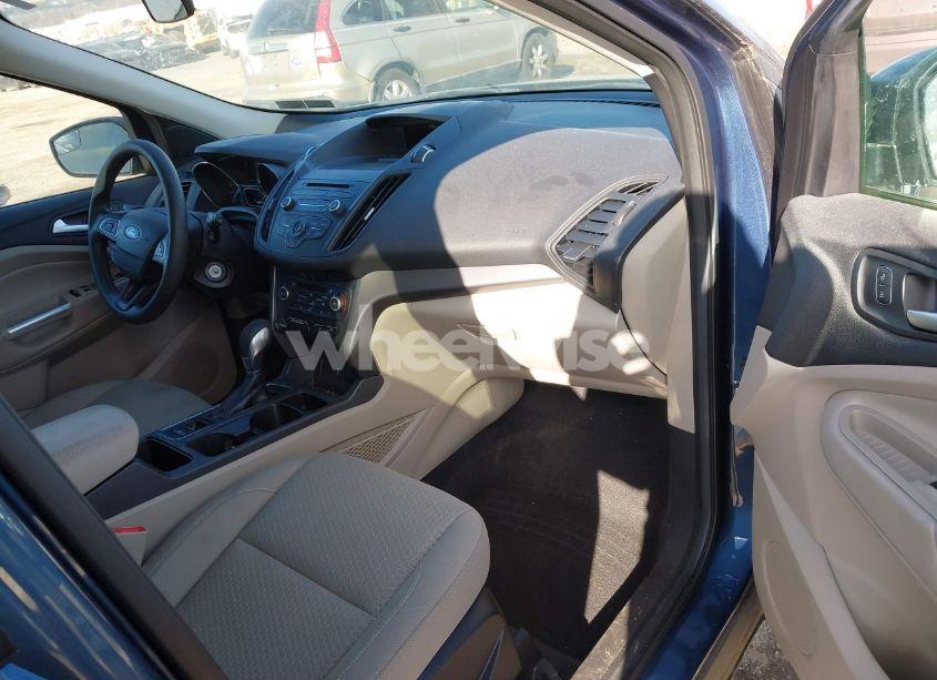 Photo 5 of 2018 Ford Escape SE (VIN 1FMCU0GD8JUC17179)