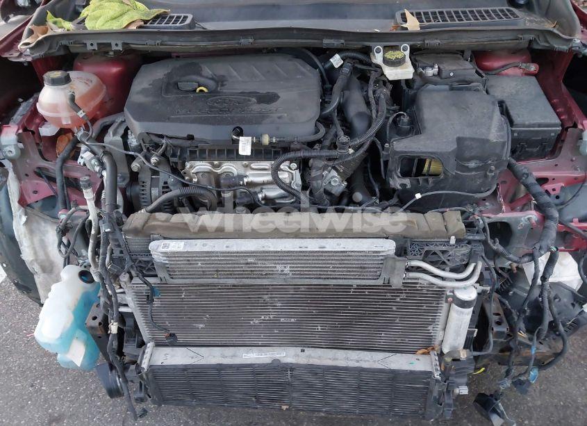 Photo 10 of 2018 Ford Escape SE (VIN 1FMCU0GD8JUC45273)