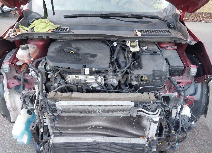 Photo 16 of 2018 Ford Escape SE (VIN 1FMCU0GD8JUC45273)