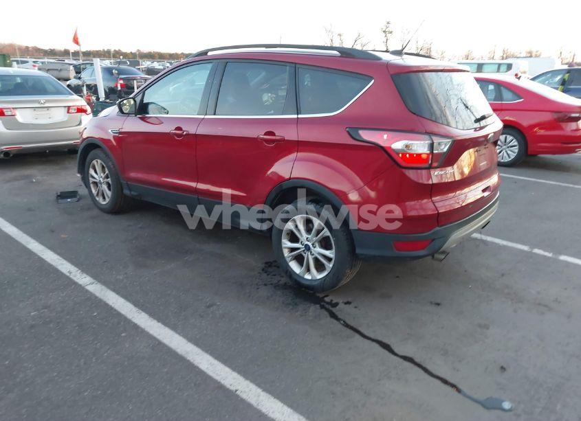 Photo 3 of 2018 Ford Escape SE (VIN 1FMCU0GD8JUC45273)