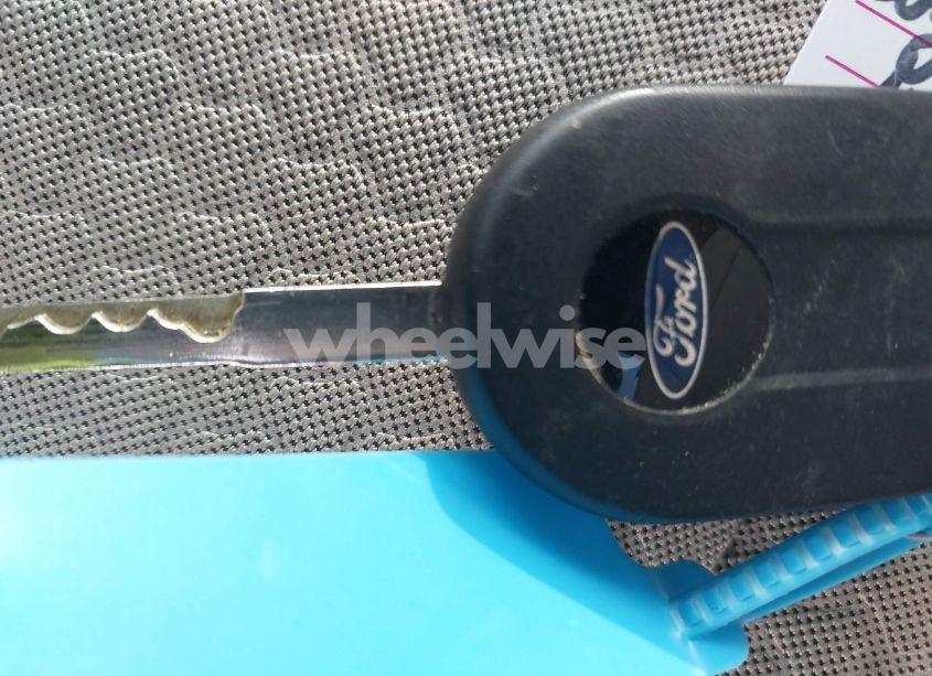 Photo 11 of 2018 Ford Escape SE (VIN 1FMCU0GD8JUD13815)