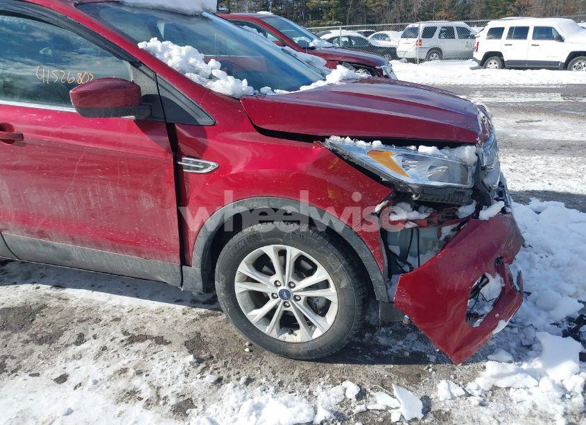 Photo 17 of 2018 Ford Escape SE (VIN 1FMCU0GD8JUD13815)
